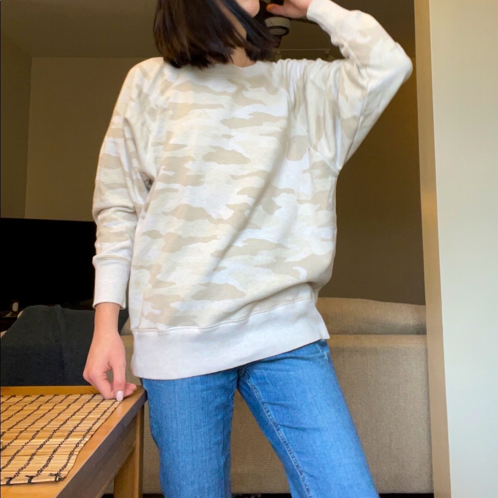 Comfy Aerie Camo Pullover